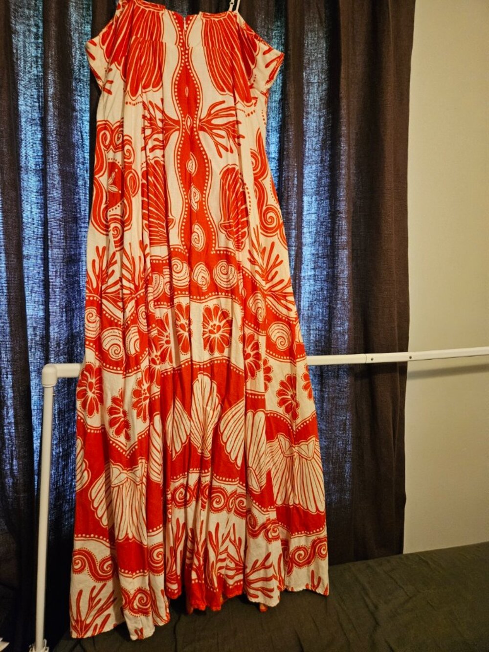 White Ainika Shell LENZING™ ECOVERO™ Euroflax™ Maxi Dress - Picture 6 of 9
